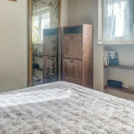 Holiday home Lovely In With Kitchen Montefiascone
