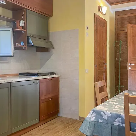 Lovely In With Kitchen Holiday home *