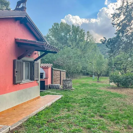 Holiday home Lovely In With Kitchen *