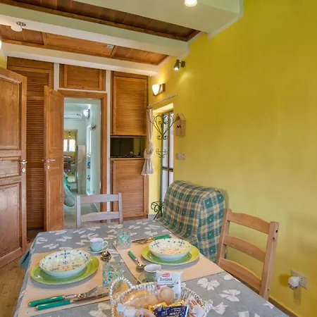Lovely In With Kitchen *