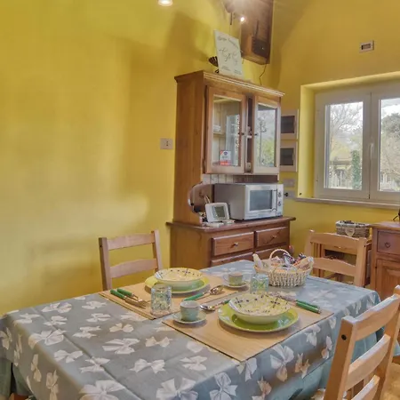 Lovely In With Kitchen Montefiascone